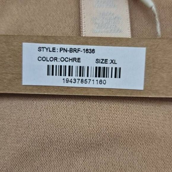 2 pair SKIMS panty Nwt - Picture 11 of 11